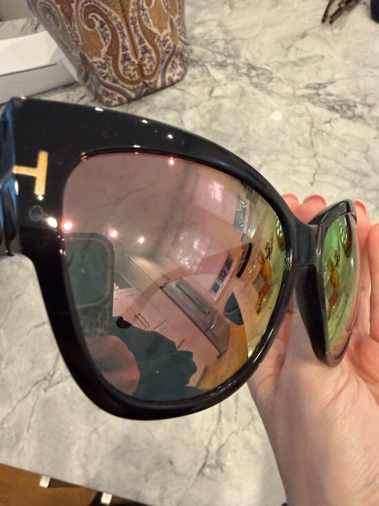 TOM FORD 
Acetate Anoushka Cat Eye Sunglasses TF371 Black main image 9